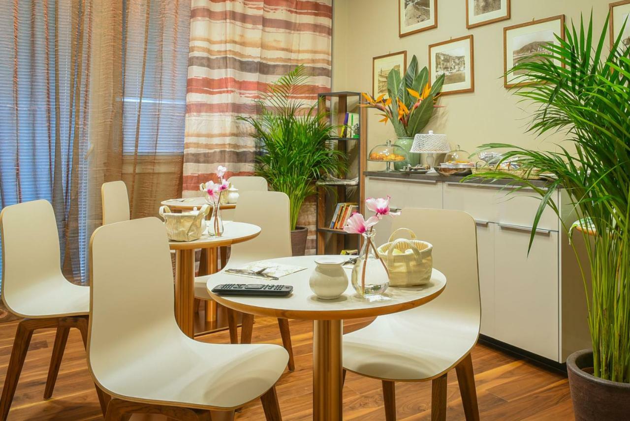 B&B H68 Alassio Dış mekan fotoğraf
